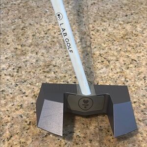 MEZZ.1MAX Putter by LAB Golf New